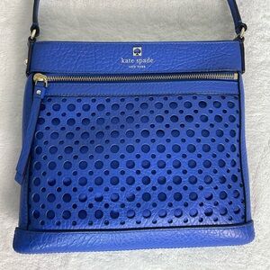 Kate Spade ♠️  Reilly Perry Lane Bubbles Crossbody Bag in Island Blue